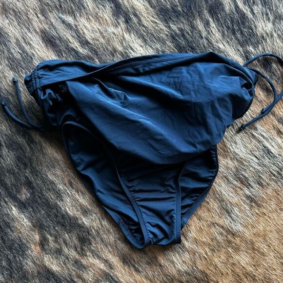 Badgley Mischka Full Coverage Black Swim Bottom With Side Ruching - Picture 2 of 4